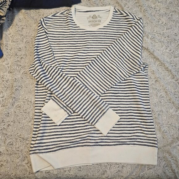 Mens blue and white striped shirt from American Rag size medium. - Picture 8 of 8